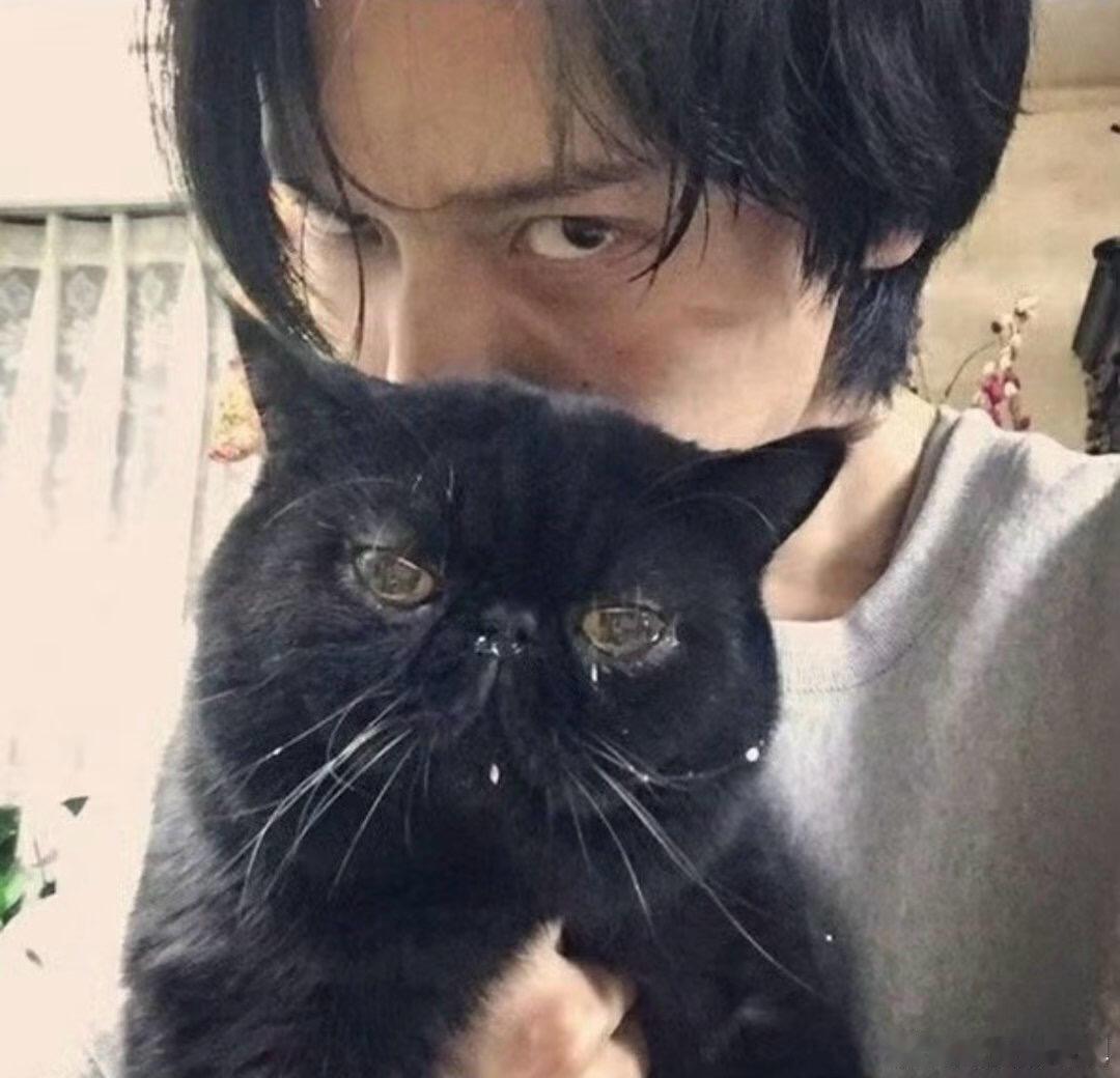 王传君来披哥的原因居然是被王鹤棣灌酒灌上头的？！跟王濛当年一个路子，酒壮怂人胆直