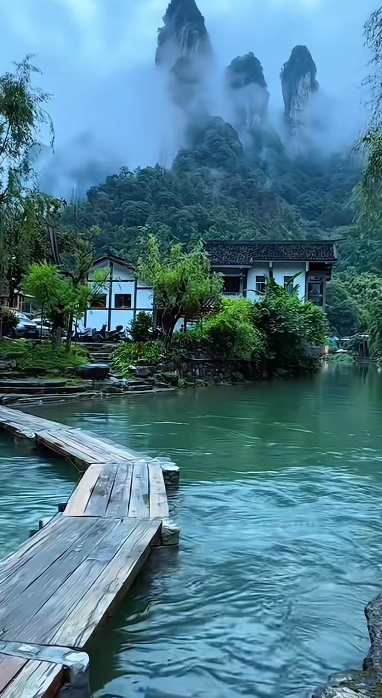 大暑到了，夏日来江西，风景超绝！
庐山不愧是“中国四大避暑胜地”之一。海拔116