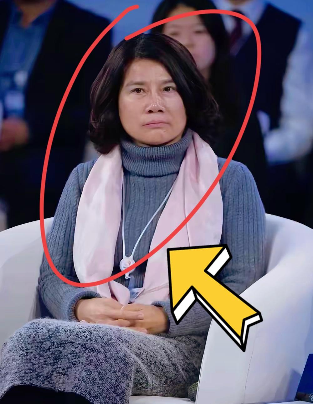 董明珠这回是真低头了！
​欧洲热浪烧到四十度，中国空调卖疯了，美的、海信、TCL