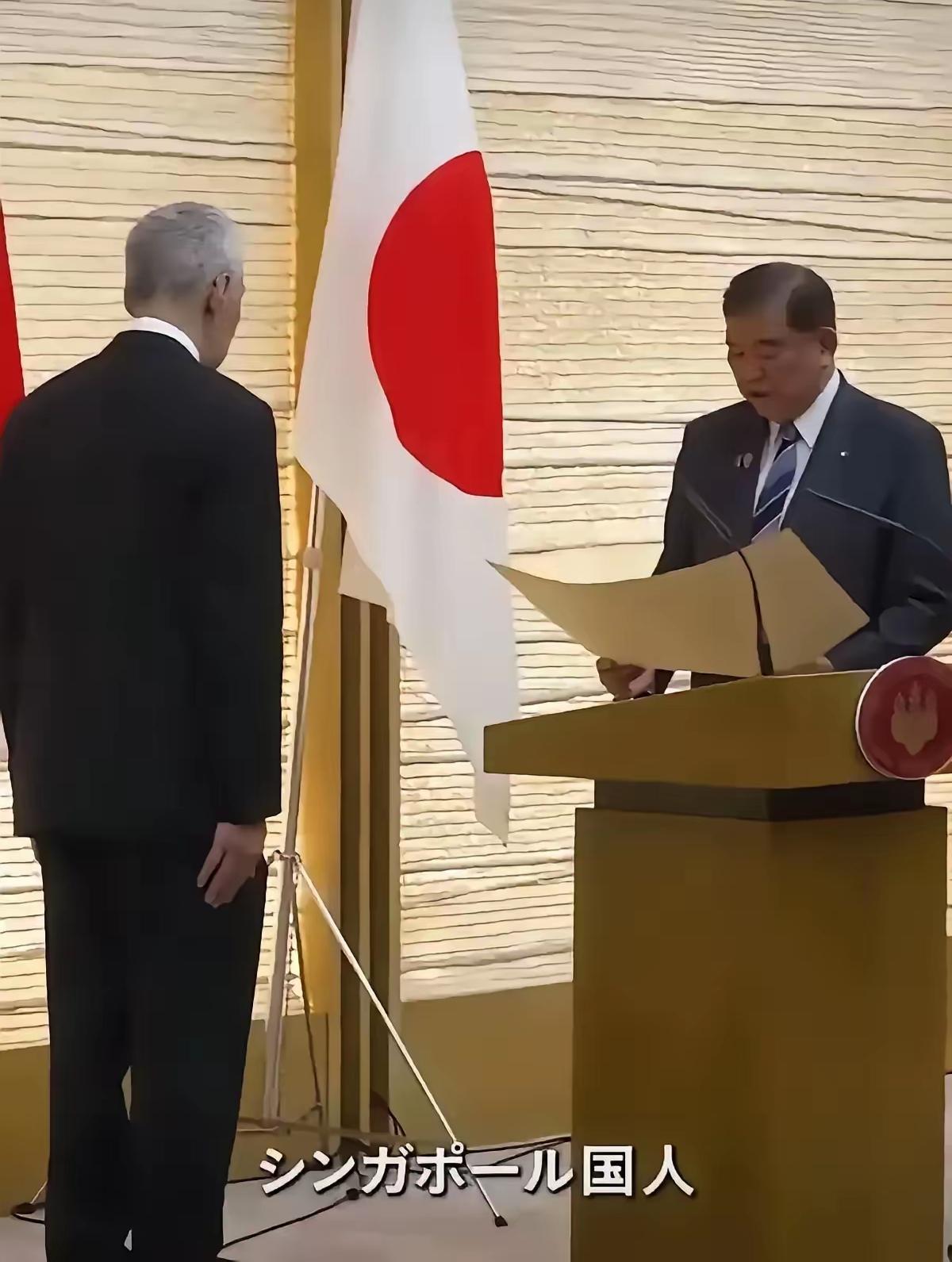 美以军事神话破灭，新加坡联合早报扭捏作态，香港开启“大赚模式”！

信息显示，美