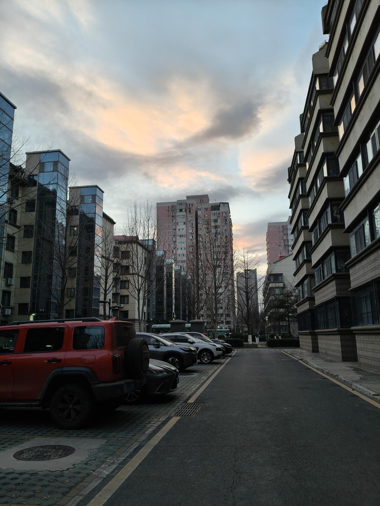 上联，淋春夏秋冬雨，请你赐教！享一年四季福！友友请出上联 对下联其乐融融 友友请