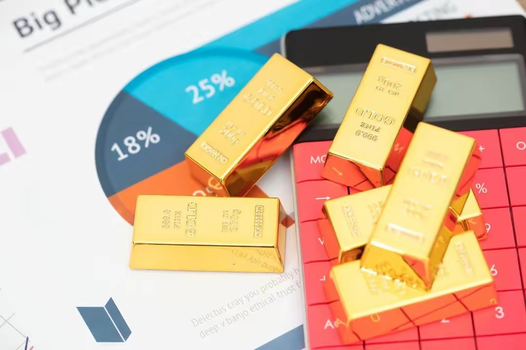 【金价4000美元失守！普通人警惕1个致命信号，3个避坑指南】11月6日金价15