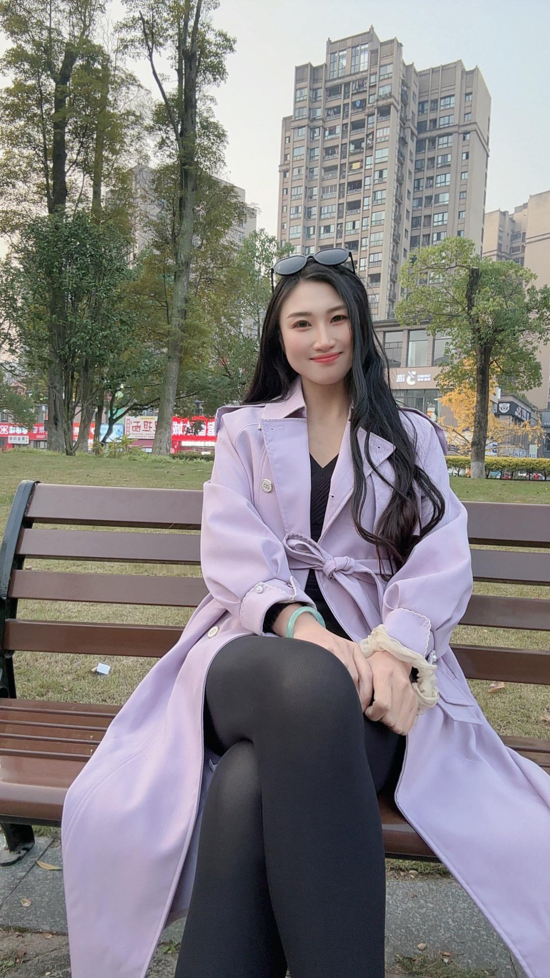 人到中年的情劫：爱过，就够了✨
爱上一个不能在一起的人，最体面的结局，是放过她，