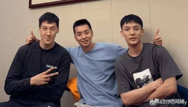 啥意思？广东男篮在这个休赛期迎来一系列重大人事变动，主教练杜锋、前锋杜润旺、总经