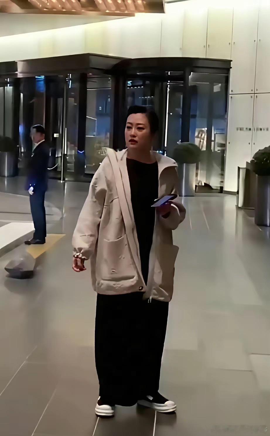 郝蕾和圈外前夫刘烨的双胞胎儿子！ 