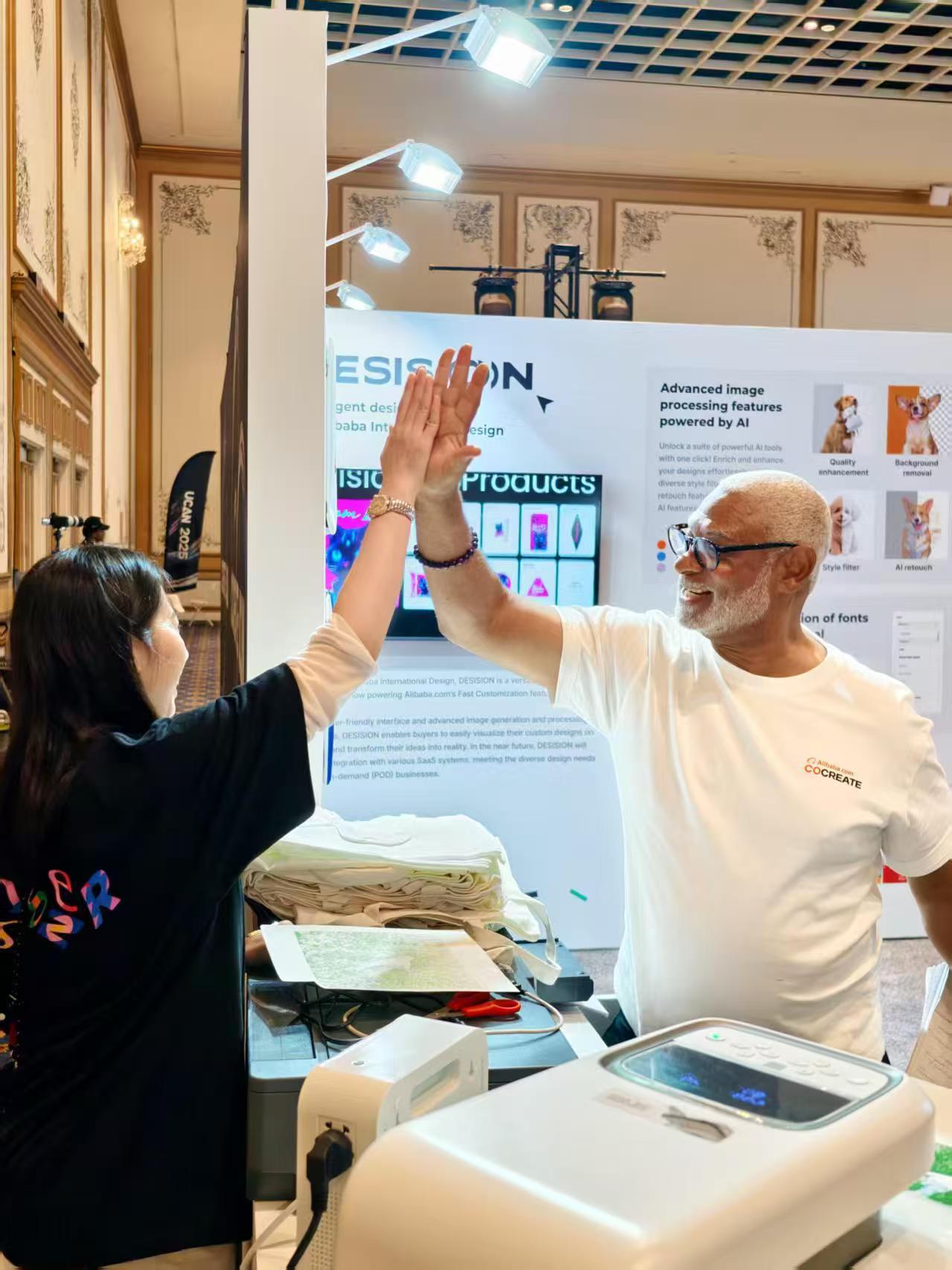 阿里通云哥浮出水面阿里“通云哥”黄金三角正式亮相！芯片落地阿里云万卡集群，服务4