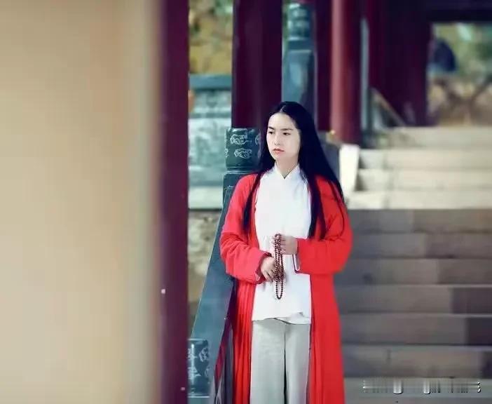 无我即是我，只要你达到“无我”的境界，就没有任何烦恼了。
#秋日生活打卡季# 