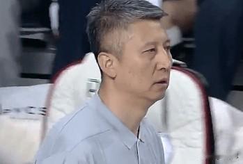 很难！郭士强指导谈中国男篮又输了：

“连续两场比赛输了。”

“现在情况很难。