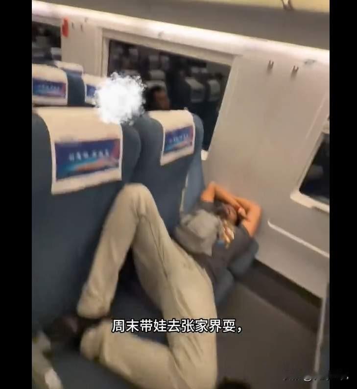 近日印度网民抱怨说在中国受到了各种歧视，结果遭到了世界各国网友的回怼：“中国朋友