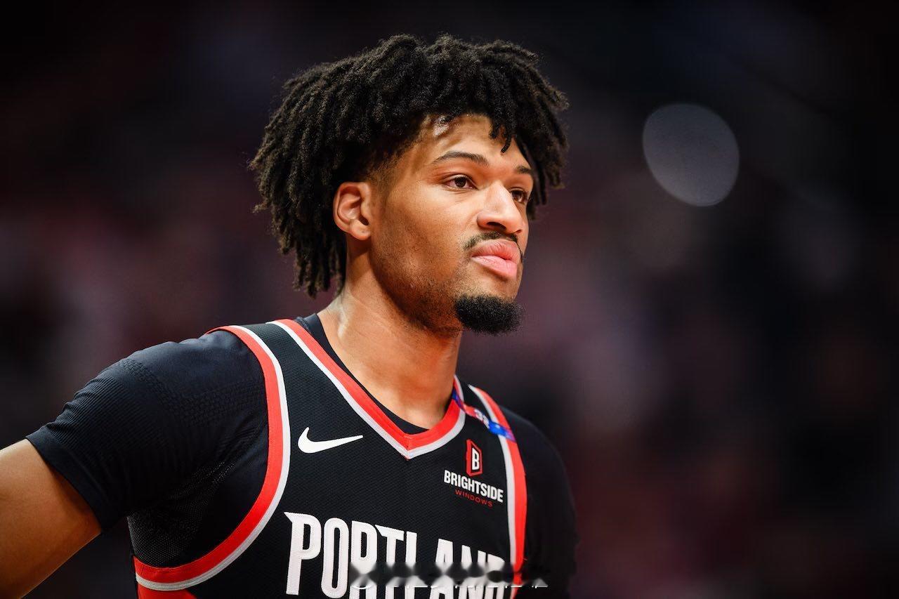 BR建议凯尔特人三大交易目标人选：Shaedon Sharpe（开拓者）：高天赋