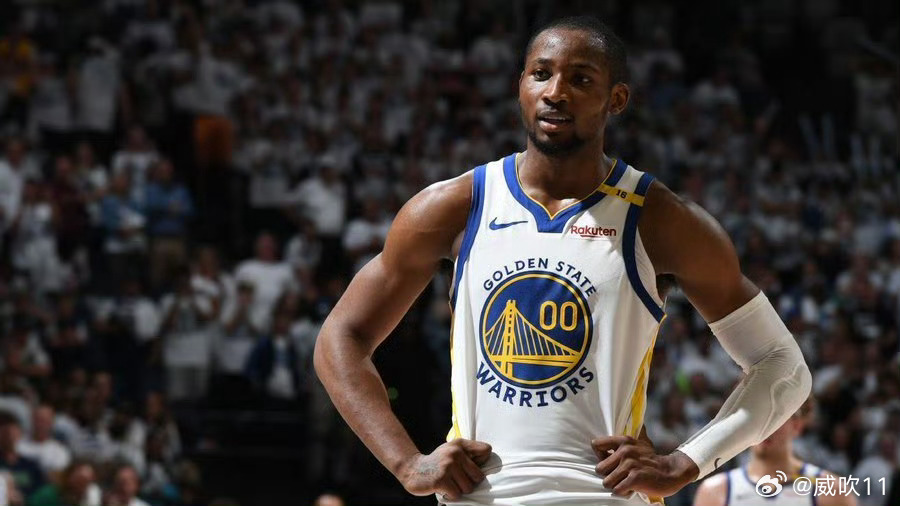 Shams:勇士不愿接手蒙克￼剩余的3年6040万美元合同。不过消息人士指出，合