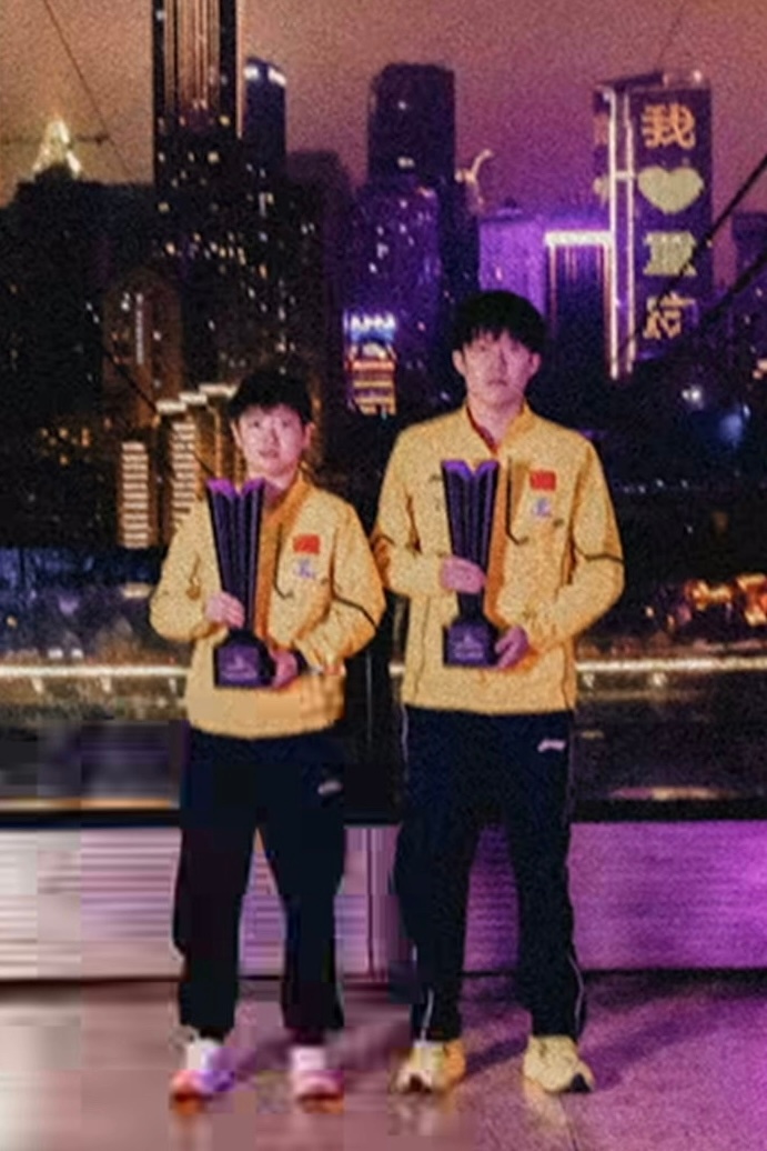 🎞️💛🔖 ​​​