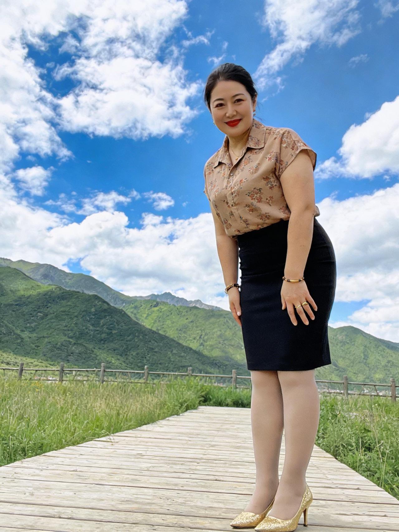 年少不知阿姨好