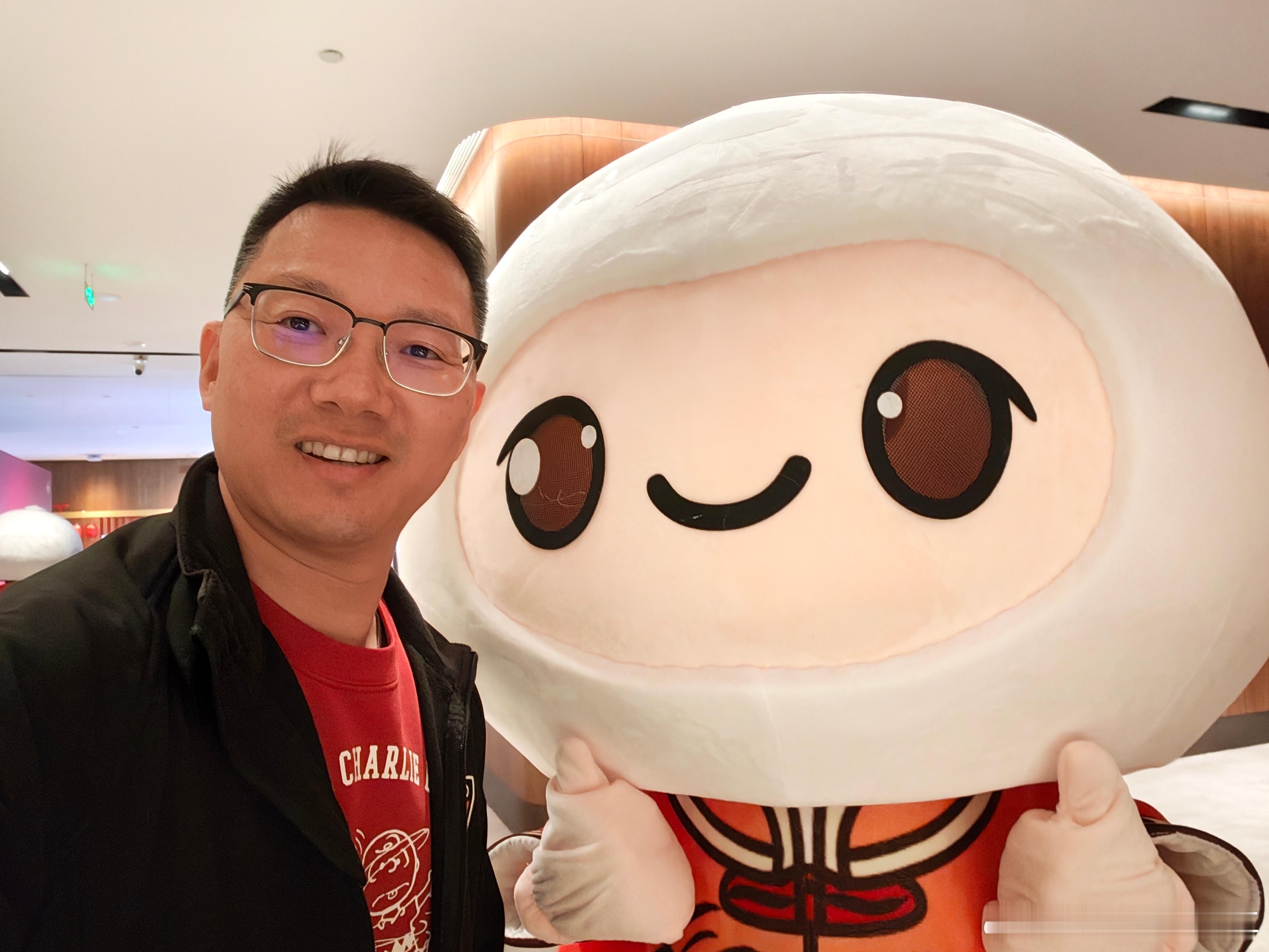 新春祝福盛情满满，感谢广汽埃安、奇瑞、吉利、东风日产、腾势、五菱、宝马、保时捷和