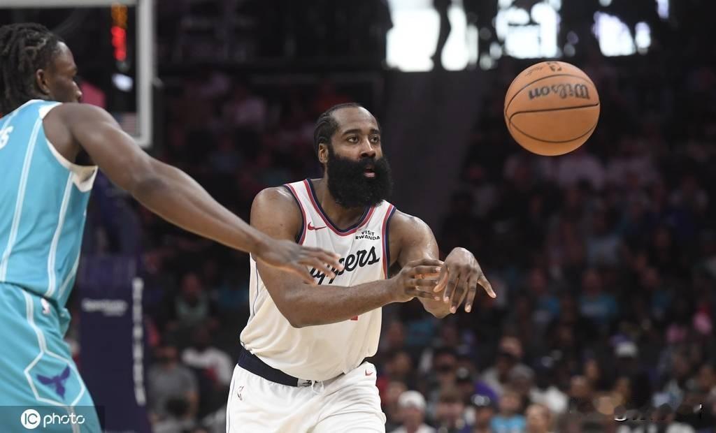 蒂格：哈登可考虑重返火箭争冠 在快船就是荒废

11月28日， 前NBA球员蒂格