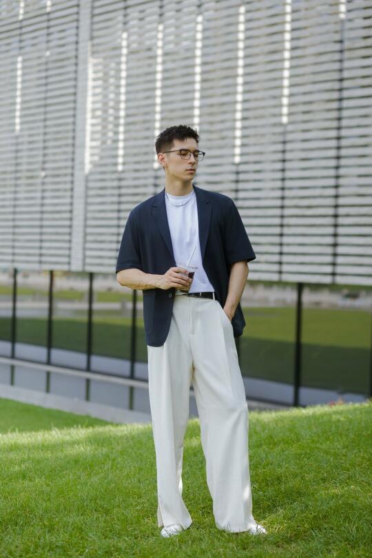 第一次见你  穿这样可以吗？