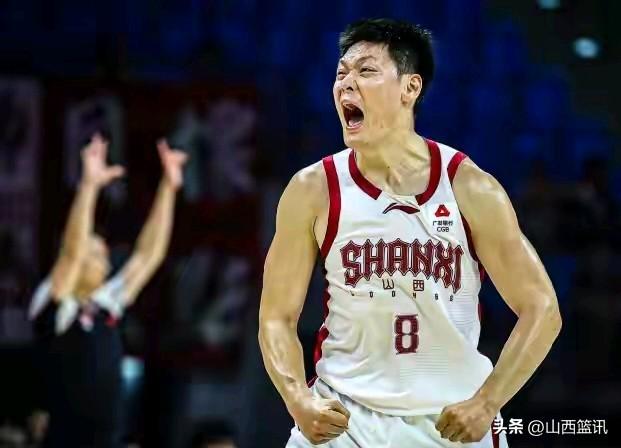 张宁的本色去哪儿了？
张宁靠什么立足CBA的？球迷们大概都能说出个一二三来。从季