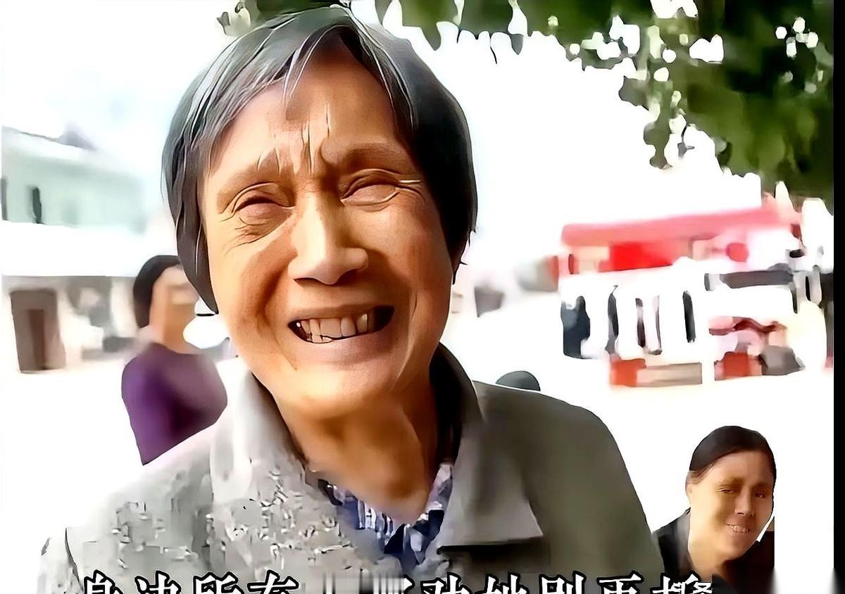 79岁。4万块。200公里外的毛坦厂。
一个快80岁的老太太，硬生生把半只脚已经