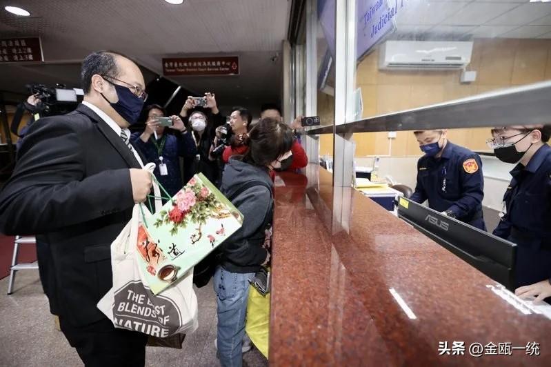 沈庆京加保金3000万 晚间送到北院！应晓薇还在筹钱

台北地院今天（26日）一