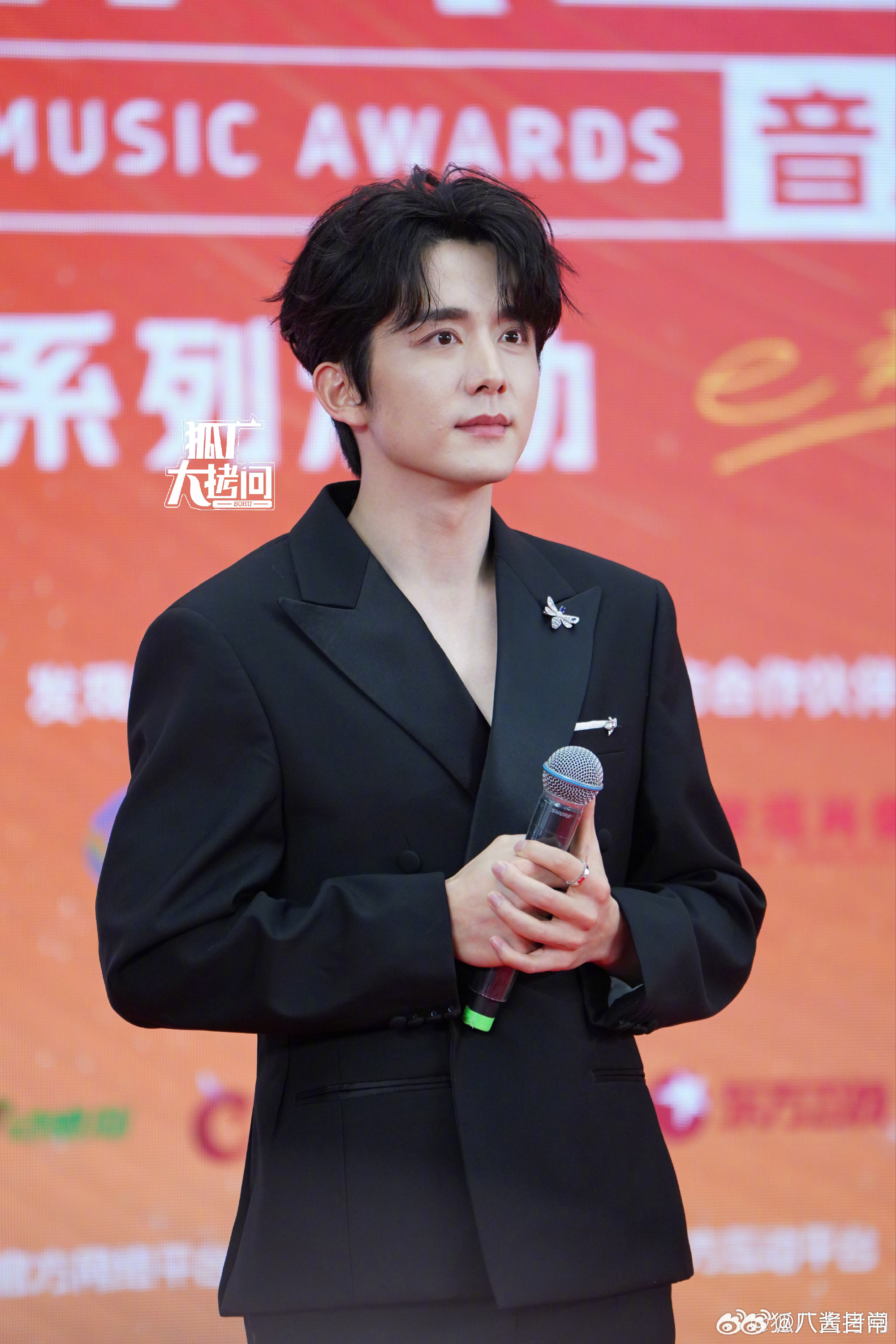 东方风云榜红毯生图合集汪苏泷、刘宇、张新成、许魏洲、喻言、黄子弘凡、蒲熠星、张峻