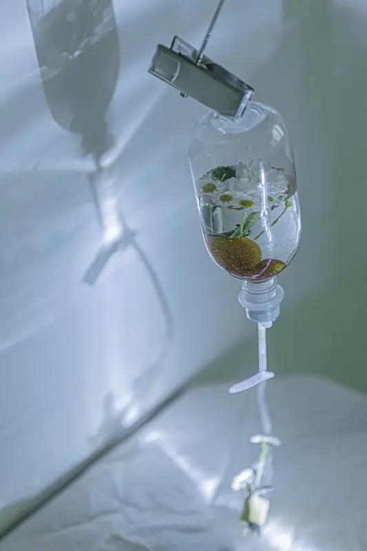 心情不好时，我有不少治愈自己的妙招。美食治愈法就很管用，巧克力含有苯乙胺，能刺激