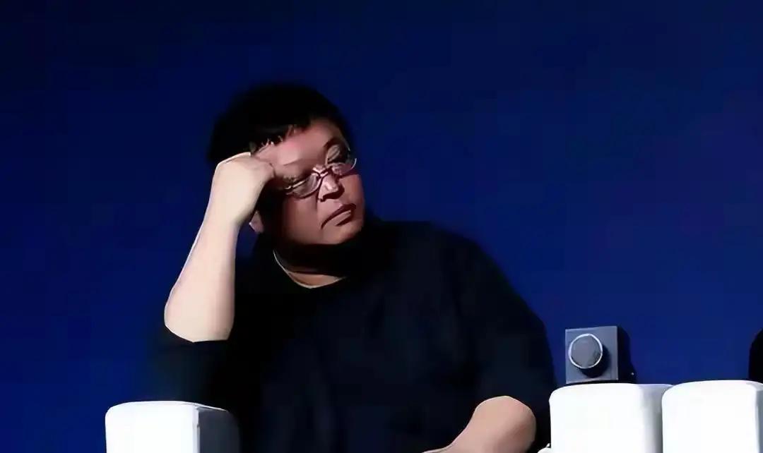 “网络骂战”何时休？

互联网上有两个“吵架”高手，一个是罗永浩，一个是项立刚。