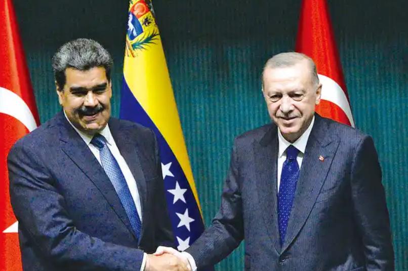 现在能救委内瑞拉的，只有一个国家，且绝不会是中俄！


现真要论能实打实帮上忙的