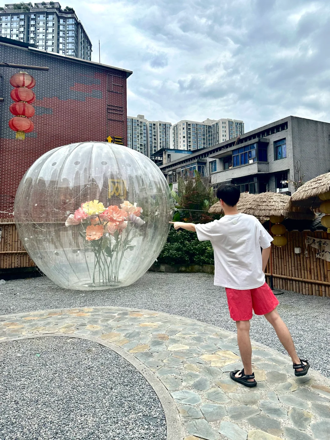 光环的艺术装置，观音桥也能get同款啦🌷