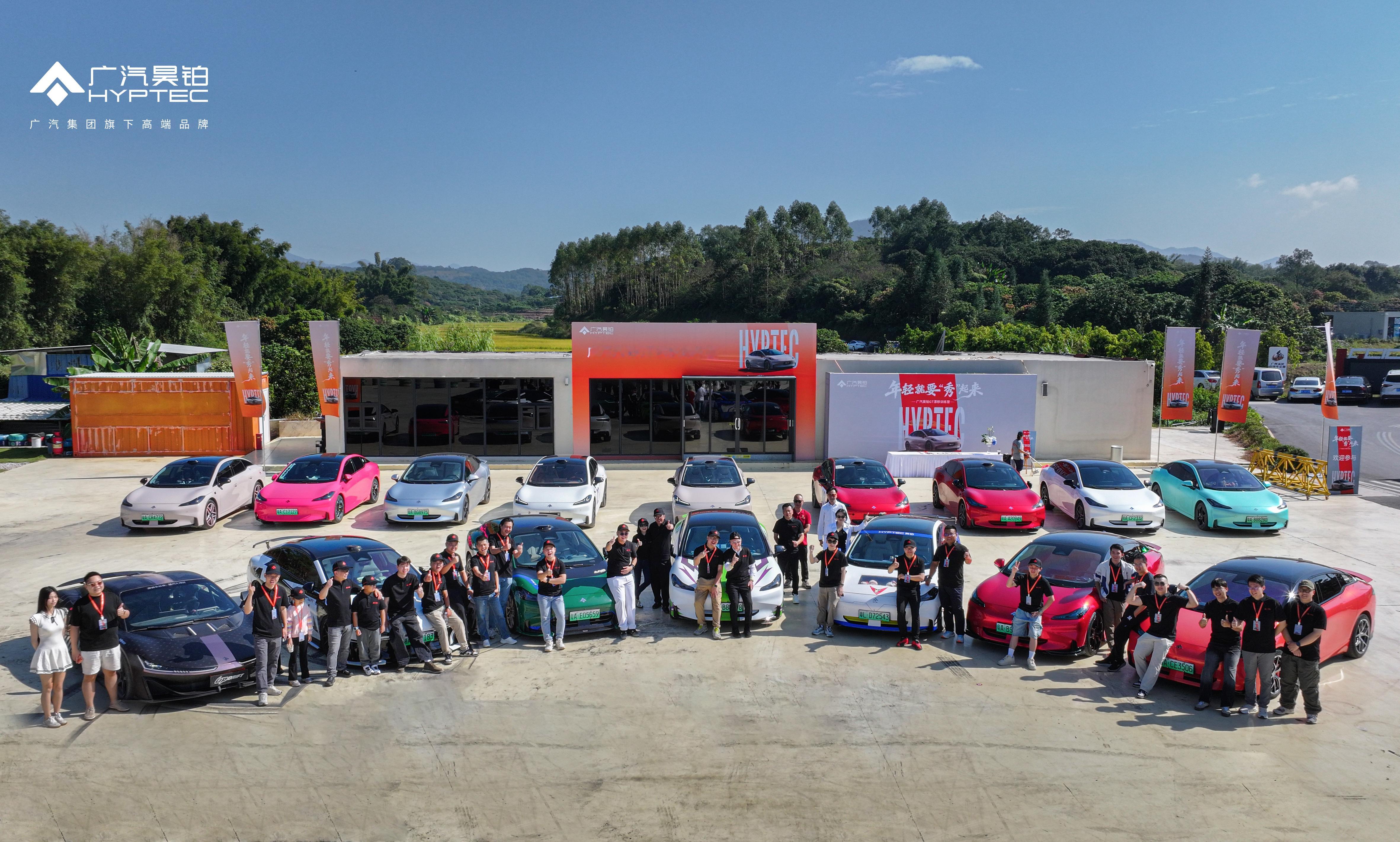 年轻就该放肆秀性能就该尽情绽 