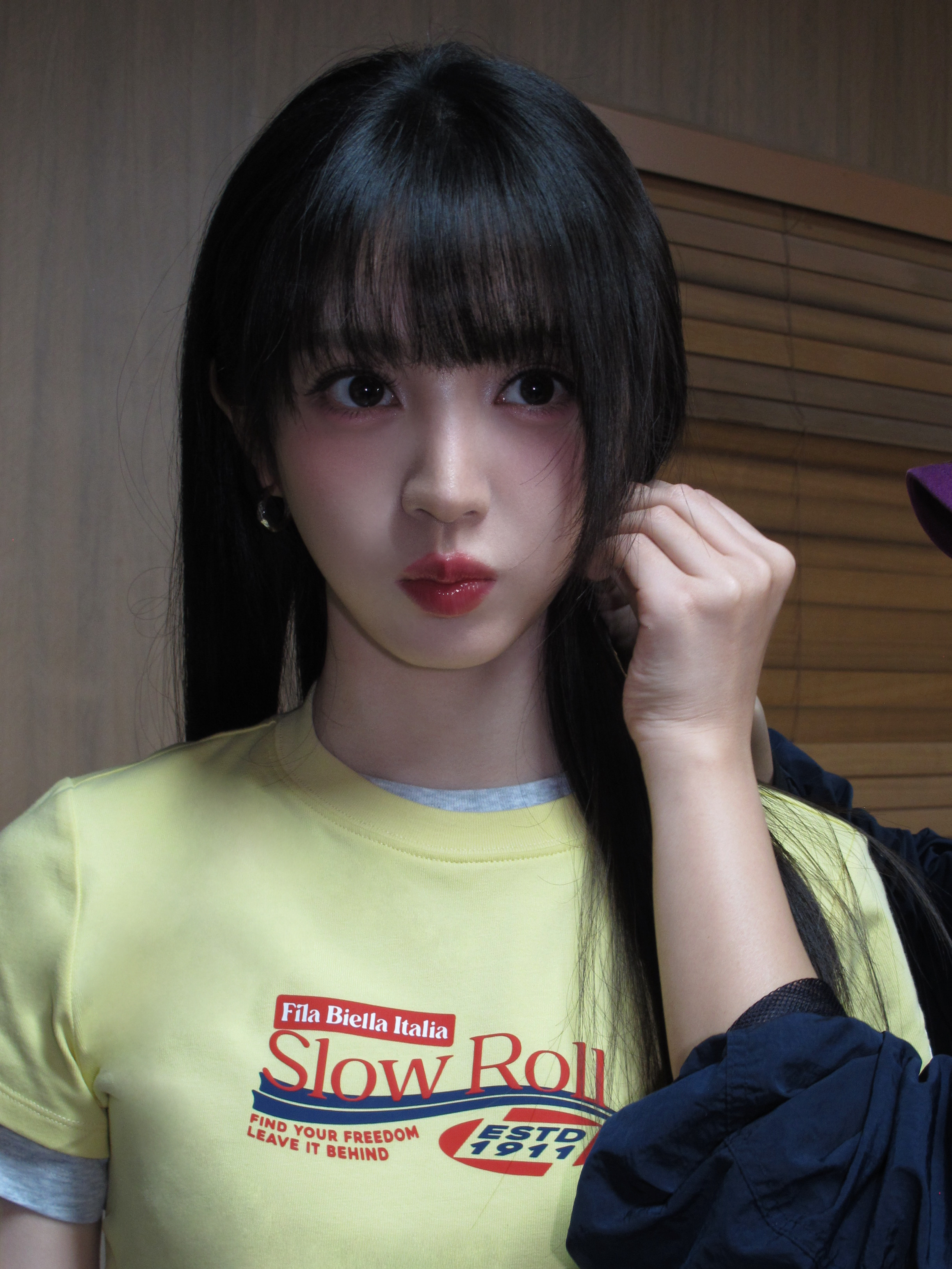 王亚飞画的田曦薇嗑颜bot