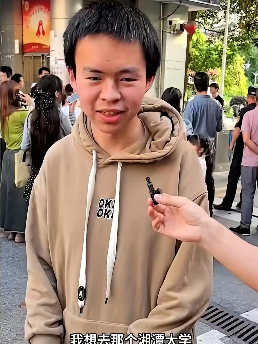 贺永辉高考成绩526分，他本人的愿望是想进湘潭大学，但是这个分数没有机会进湘潭大