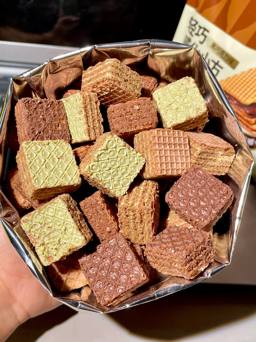 kkk一不小心买到了威化饼干届天花板！！！