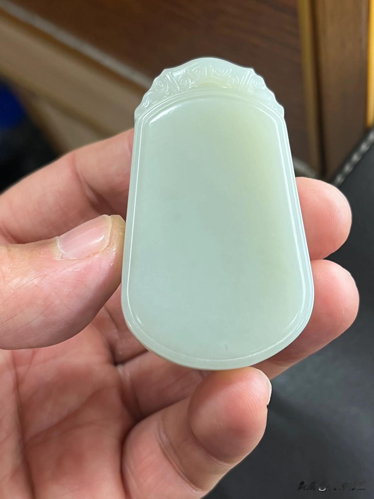 且末近矿高清白细料。牌子
