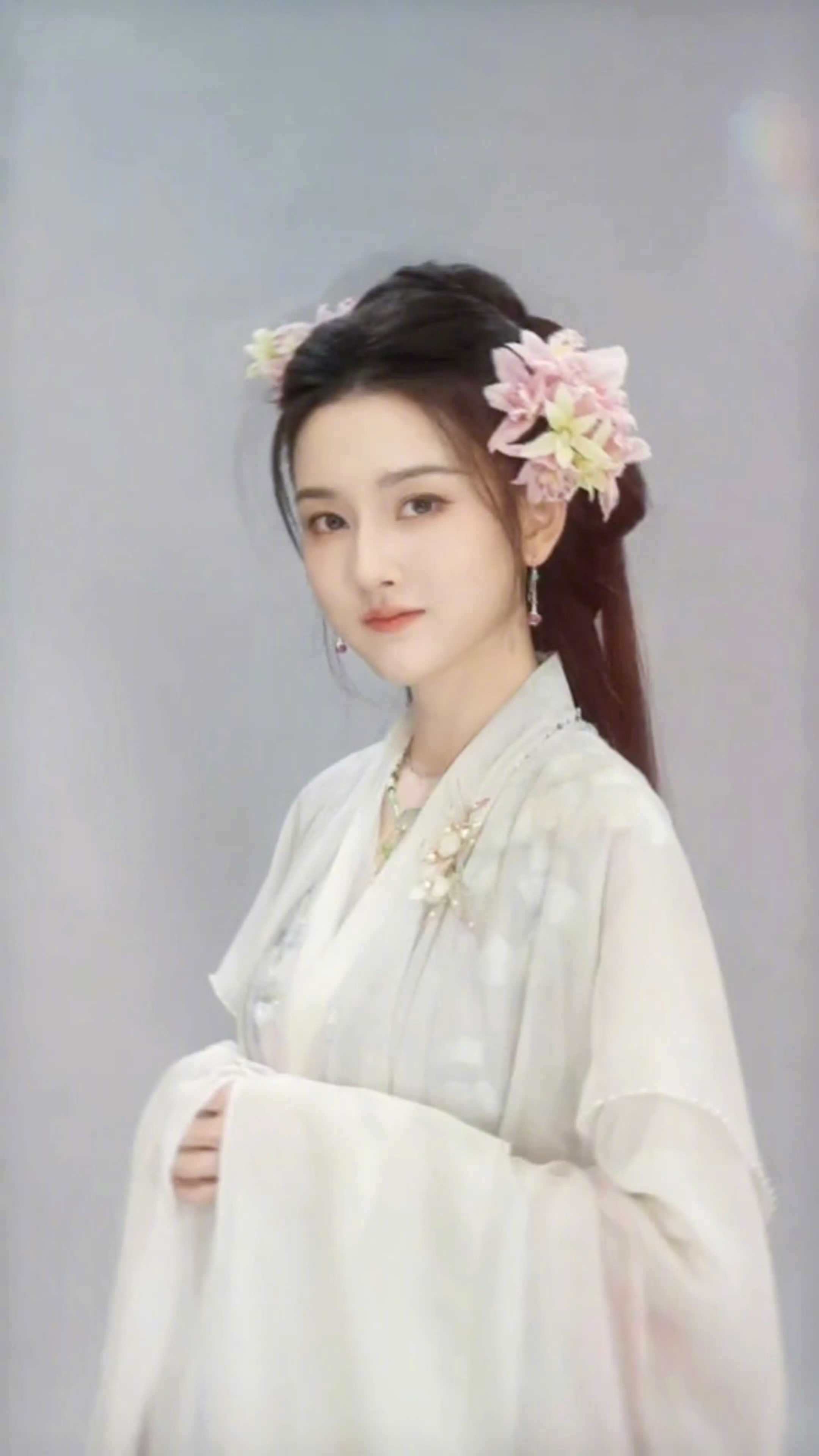 就是这个白切黑爽！！祖儿你就这样轻轻松松把我迷晕聊斋 ​​​