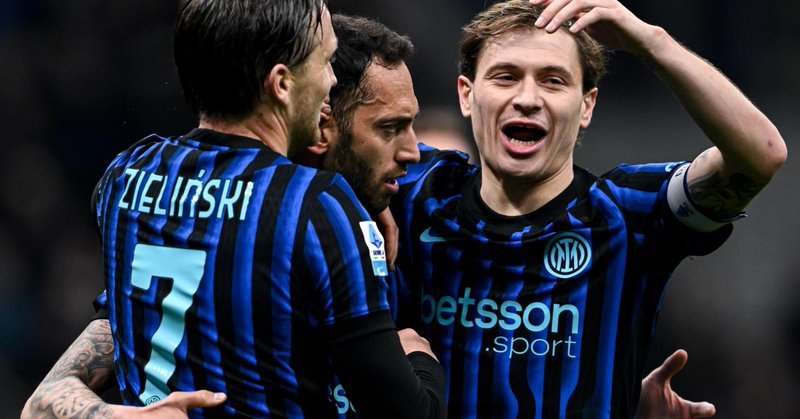 📢 国米为佛罗伦萨之战做出调整：科拉罗夫坐镇替补席，恰尔汗奥卢回归，泽林斯基重