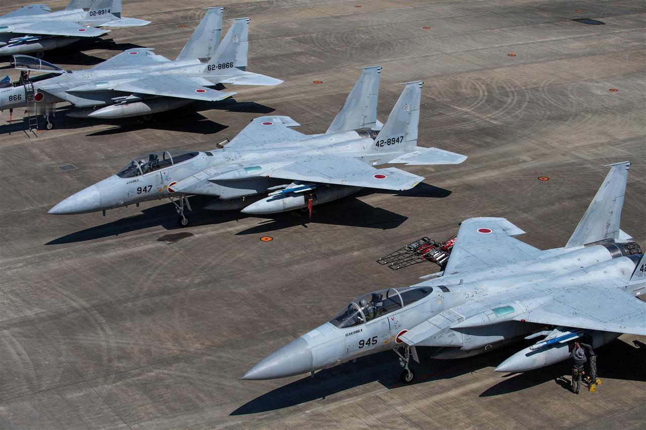日本F-15JSI升级拖了十年，首批才20架，打算对抗几百架歼-20？日本航空自