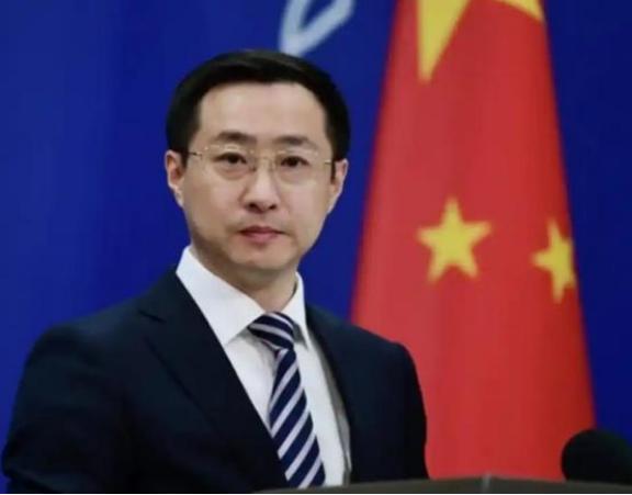 为什么中国现在敢和美国硬刚了？答案很简单，从2018年看到现在，傻子都看明白了。