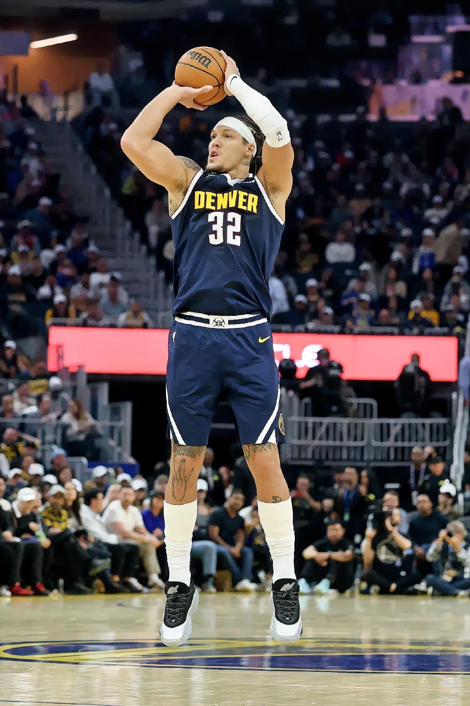 戈登的关键能力太强了！今天掘金主场137：132加时击败开拓者，戈登打出了本赛季