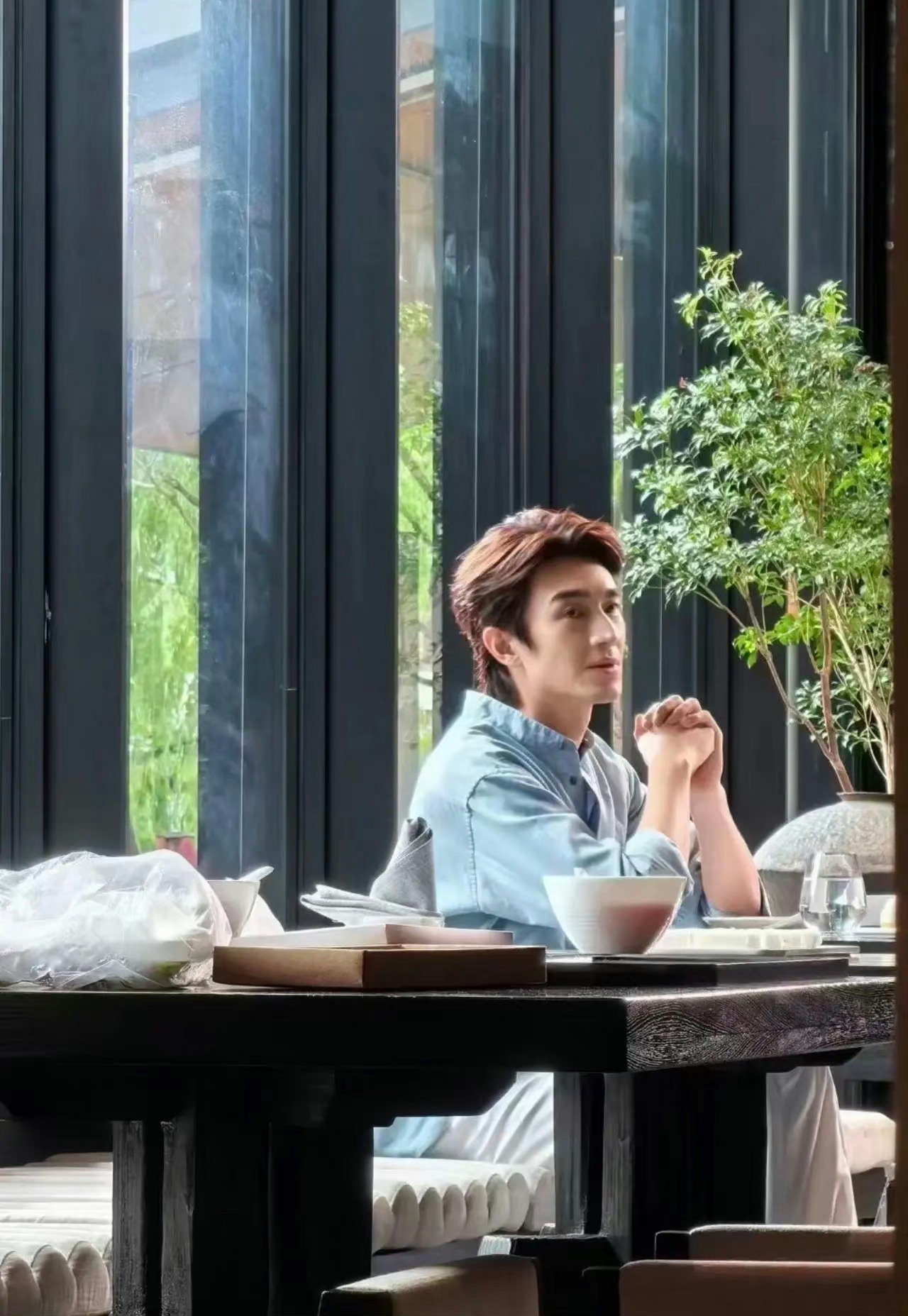 林更新现在怎么衰老的这么明显呀？ ​​​