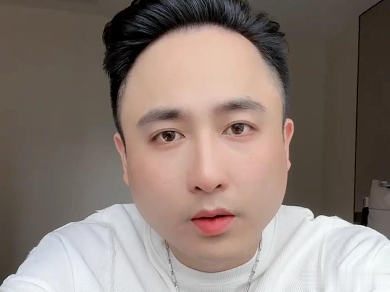 户外主播祁天道与散打哥以及山哥之间的恩恩怨怨已经成为了互联网最大的笑话，曾经所谓