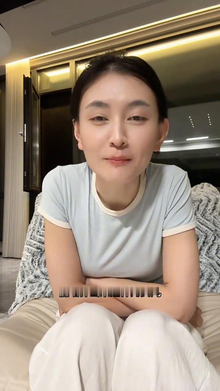 原生家庭父母。
上个视频我不是说我公公婆婆对我有多好，那个视频一下火了吗？就有好