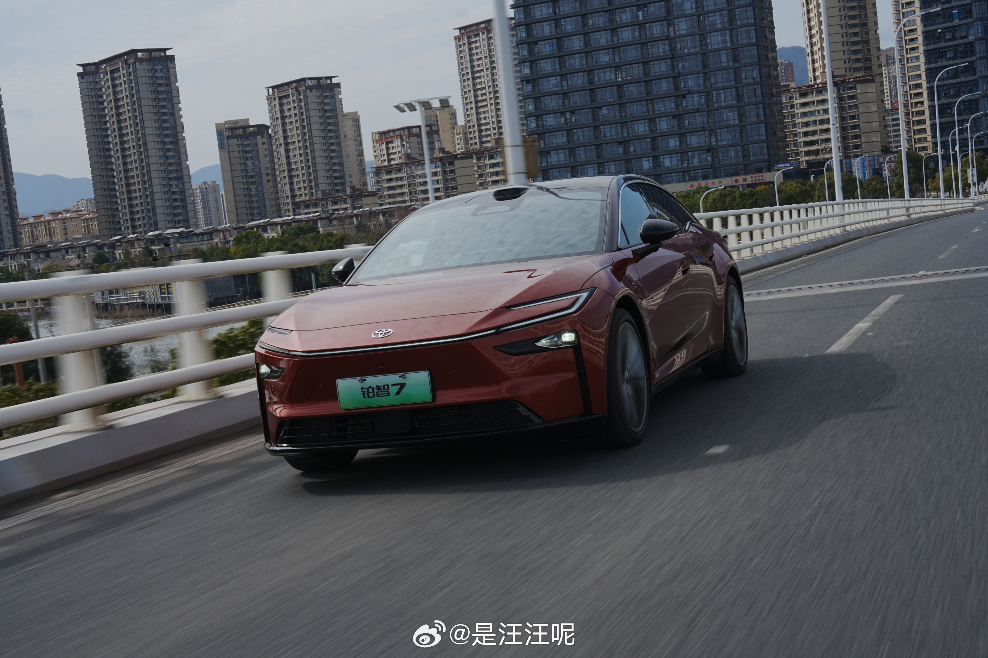 铂智7媒体首测｜不卷参数，只卷真实好开铂智7首轮媒体动态首测来了，这次不看纸面数