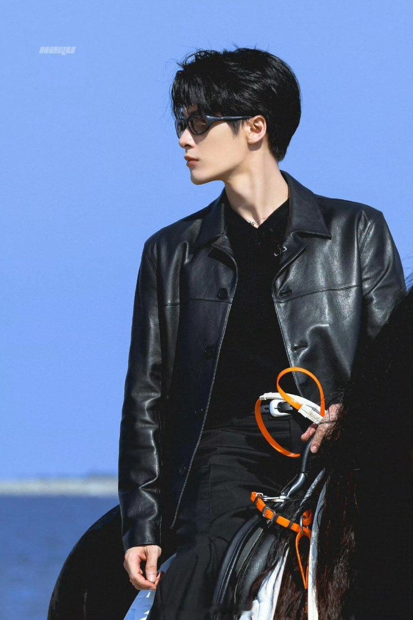 檀健次hi6海边骑马檀健次hi6海边骑马路透 好帅啊，神图来的~ 檀健次