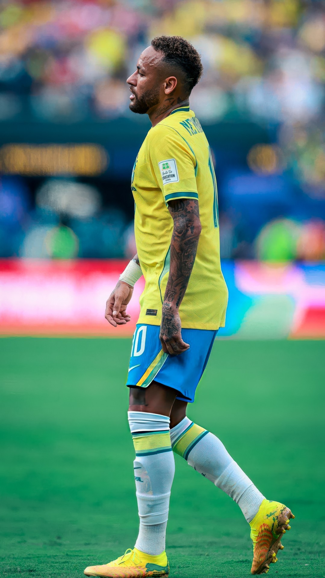 neymar 世界杯最后一组高清照片。适合手机壁纸巴西vs挪威内马尔
