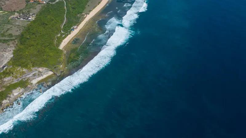美国国防部这波操作真的是霸权主义的“神演绎”。2月9日，美军在印度洋拦截一艘悬挂