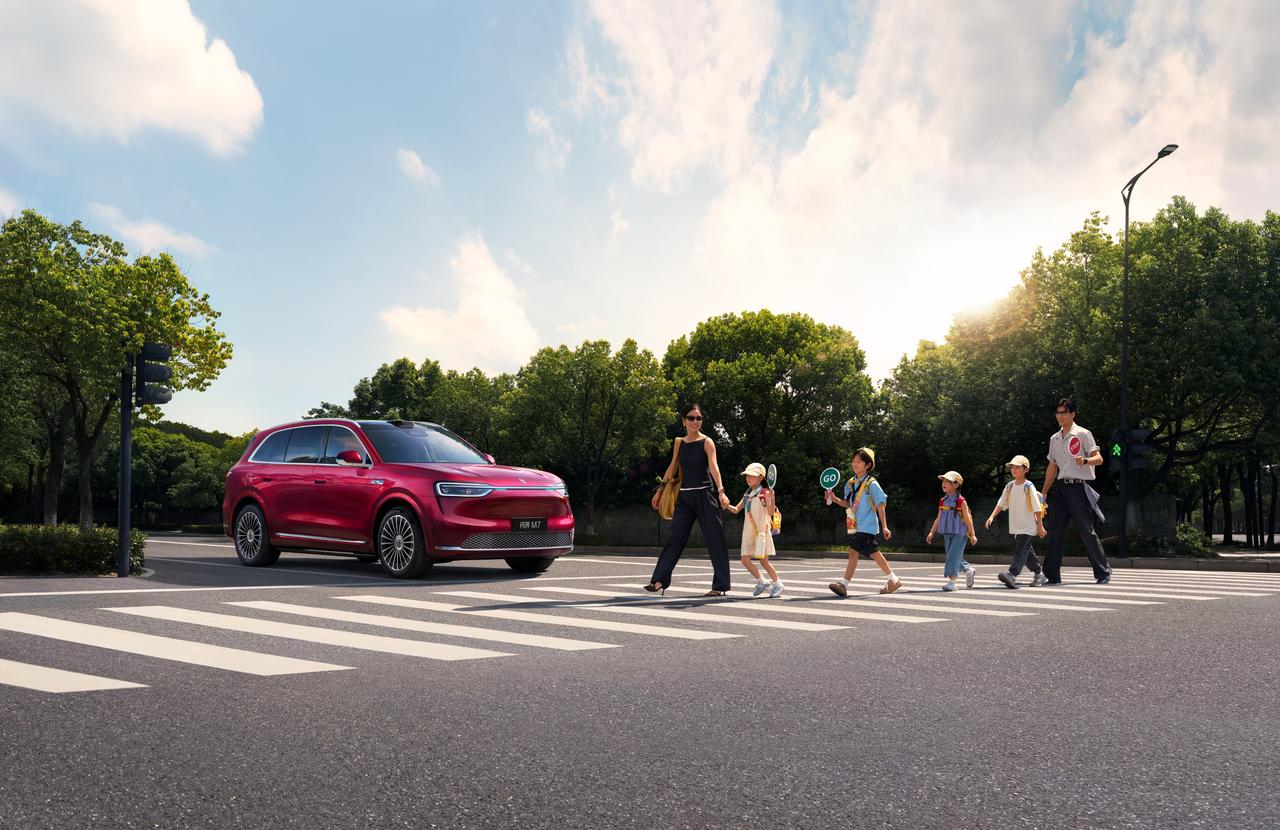 问界M7车主都是些什么人?
这份数据很真实了手握30万预算选购家庭SUV,面对琳