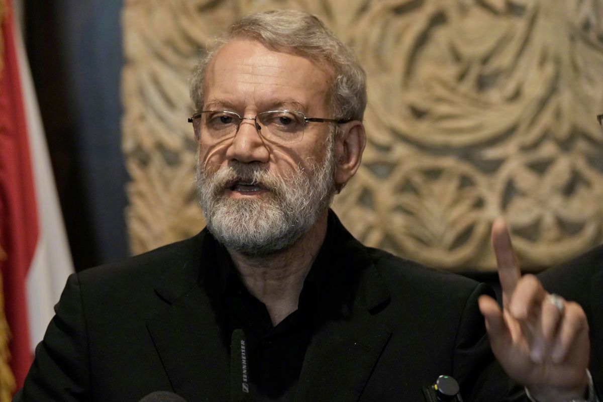 #伊朗高官放话让美国为严重误判后悔#【伊朗高官：不放弃战斗，要让美国为“严重误判