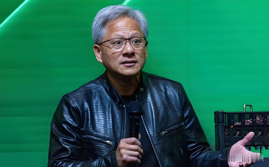 黄仁勋语出惊人：美国别盯着中国模型强弱，真正要担心的是AI能不能赋能全产业！痛批