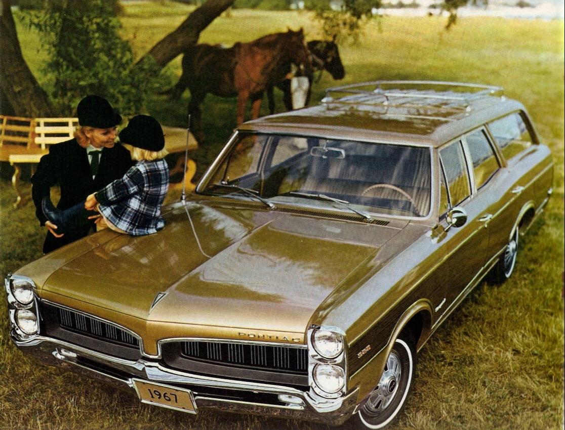 瓦罐共和国。1967 Pontiac Wagons