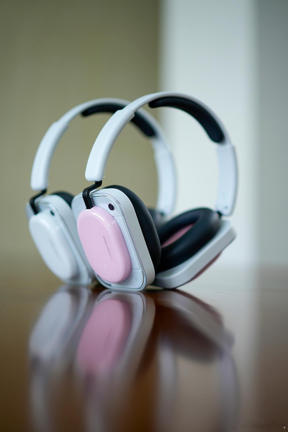 Nothing Headphone(a)随手拍了几张，设计是不是很个性？颜值是不